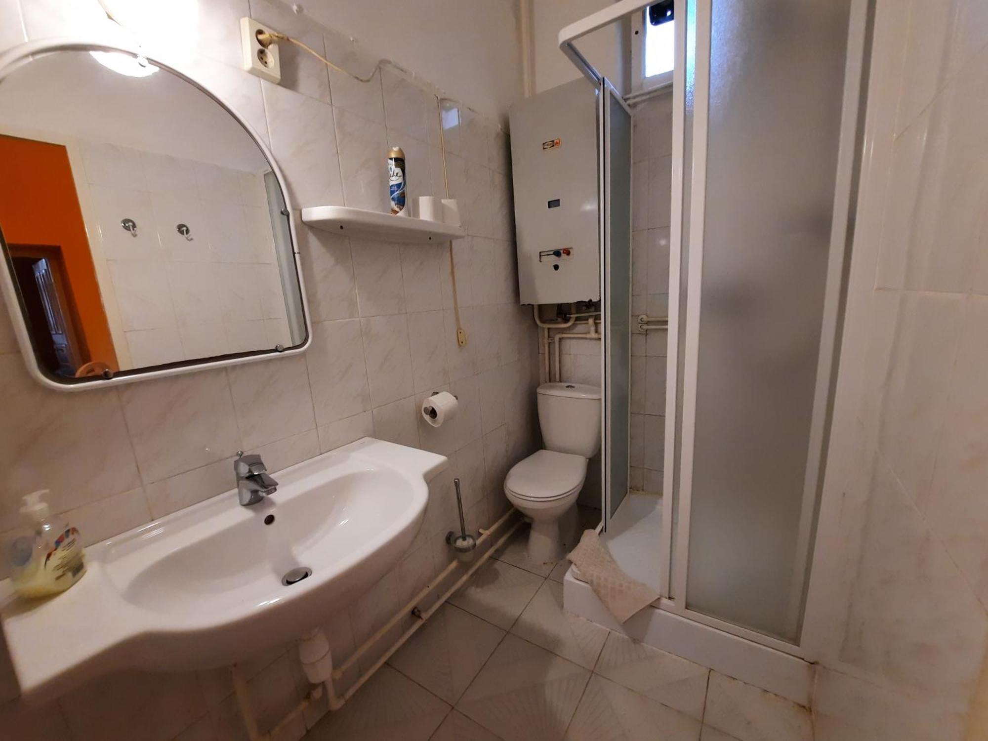 Gloria Apartman Дьюла Экстерьер фото